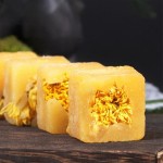 China Factory's Premium Quality Yellow Rock Sugar Liquid Raw Competitive Price Chrysanthemum Rock Sugar Made Cane Packaged Bags