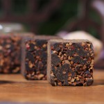 Factory Direct Premium Quality Ginger Dates Mix Brown Sugar Cube Raw Cane Sugar Bottle Packaging Wholesaled From China