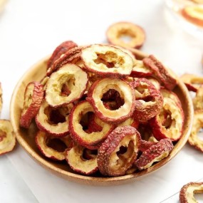 天然原料纯山闸有机无籽山楂果中国水果茶冻干山楂果散装包装糖浆广告