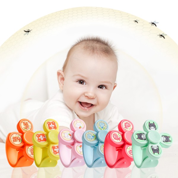 Cartoon Bracelet Supplier - Rotate Silicone Baby Kids