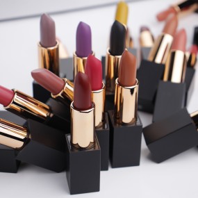 Lipstick Supplier - Factory Price Vegan Lipstick Wholesale Waterproof Natural Custom