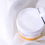 Body Massage Cream Manufacturer - Chamomile Anti Wrinkle Whitening