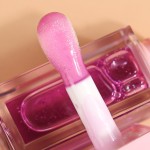 Lip Gloss Manufacturer - Wholesale Bulk Nude Organic Plumper