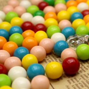 Spherical Bubble Gum Supplier - Small Multi Flavor Nostalgic Color