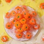 Pumpkin Marshmallow Factory - 3D Halloween Gummy Family