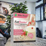 Protein Powder Supplier - Blended Shake Strawberry Appetite Control