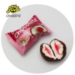 New Halal Crispy Chocolate Coated Strawberry Jam Filled Marshmallow Sweets Candy Wholesale