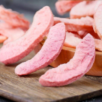 Peach Slices Manufacturer - Freeze-Dried Sweet Crispy Toppings
