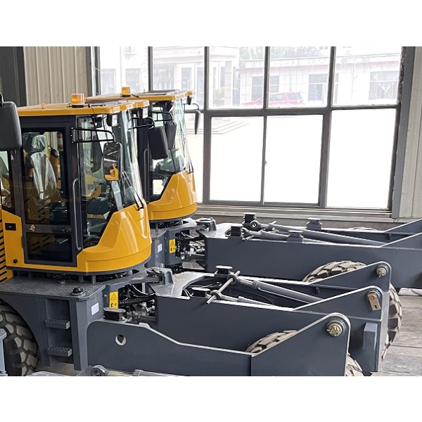 Powerful Tractor Supplier - DP100 Industrial Tractor High Efficiency