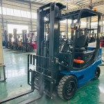 Electric Forklift Manufacturer - 4x4 Rough Terrain 1-5 Ton