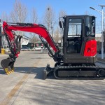 Mini Excavator Factory - 5 Ton Red EPA Engine