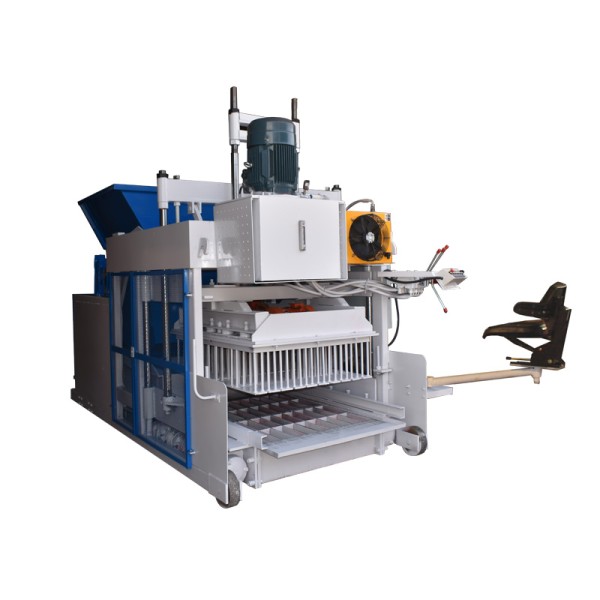 Concrete Block Machine Manufacturer - QMY18-15 Egg Laying