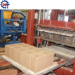 Cement Block Machine Manufacturer - Cement Block Making QT4-15 Hydraulic Pressure