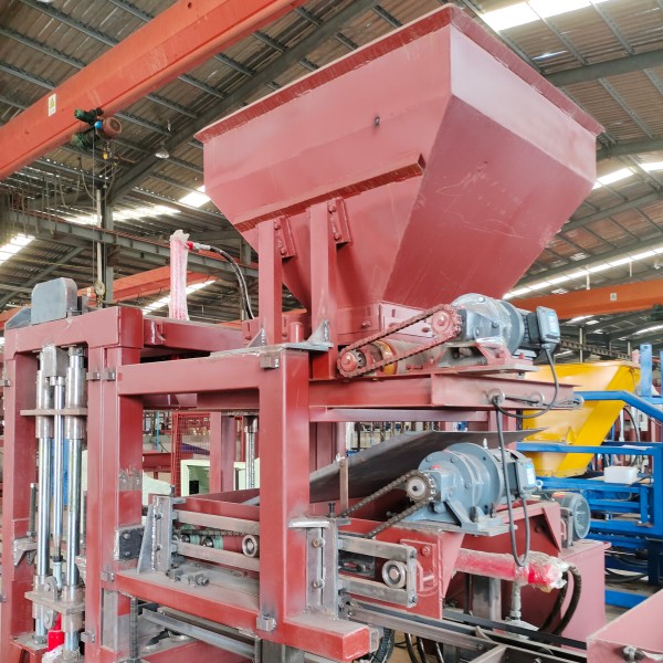 Concrete Block Machine Factory - QT6-15 Fully Automatic Concrete Hollow Blocks