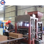 Cement Block Machine Manufacturer - Cement Block Making QT4-15 Hydraulic Pressure
