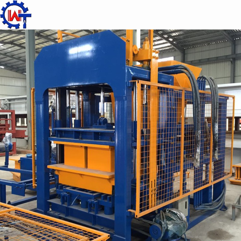 Concrete Curb Machine Factory - Concrete Curb Making QT4A-15 Paving Block