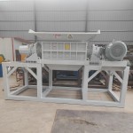 Tire Shredding Machine Factory - Electronic Waste PCB Tire Shredding Powerful Motor