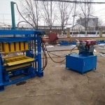 Bricks Making Machine Factory - QT4-30 Hydraulic Press