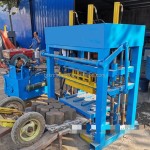 Bricks Making Machine Factory - QT4-30 Hydraulic Press