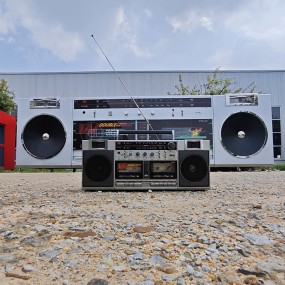 Radio Decoration Factory - Custom Giant Simulated Scenic Spot Check-in 220V