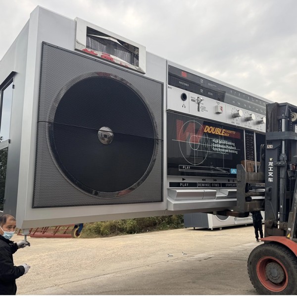 Food Truck Factory - Custom Retro Irregular-Shaped Milk Tea Coffee Kiosk