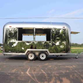 Food Truck Factory - Custom Supermarket Hot Dog Mobile Kitchen