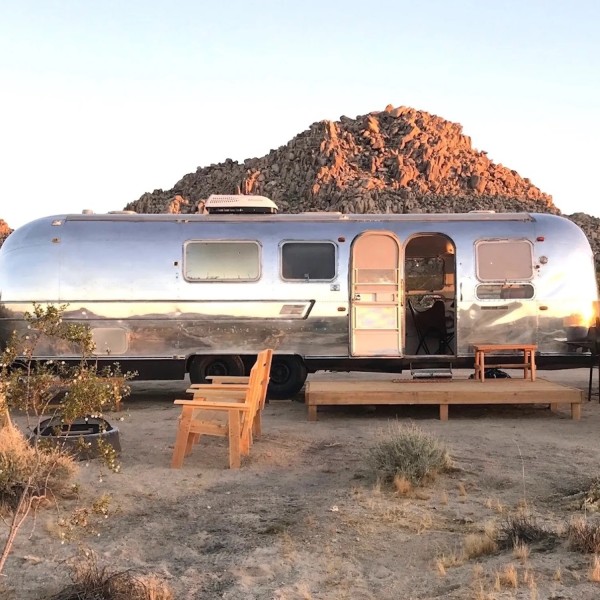 RV Camper Manufacturer - Electric Van Mobile Travel Trailer