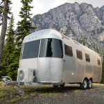 Commercial Kitchen Manufacturer - Mobile Kitchen Trailer Shop Remorque