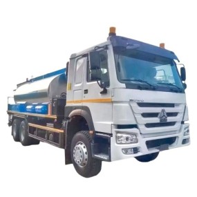 Asphalt Truck Factory - Custom Sinotruk 20T Asphalt Distributor