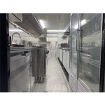 Food Truck Supplier - Luxury 2 Axles 4 Wheels Mobile Fast Food Truck