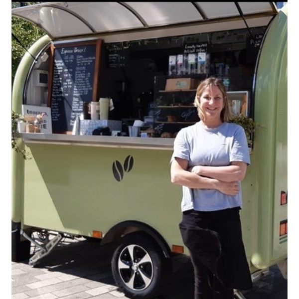 Food Truck Supplier - Retro Towable Food Truck Fully Equipped Coffee Kitchen