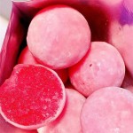 Internet Famous Grape Ice Small Meatballs White Peach Buttocks Bubble Ice Hockey Fruit Flavor Ice Cream Packaged in Bags