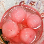 Internet Famous Grape Ice Small Meatballs White Peach Buttocks Bubble Ice Hockey Fruit Flavor Ice Cream Packaged in Bags
