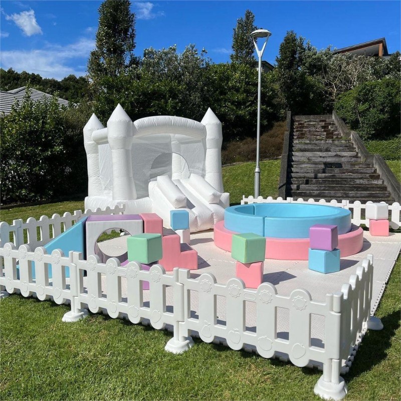 Party Rental Supplier - Hot Sale Small Bounce House Double Ball Pit
