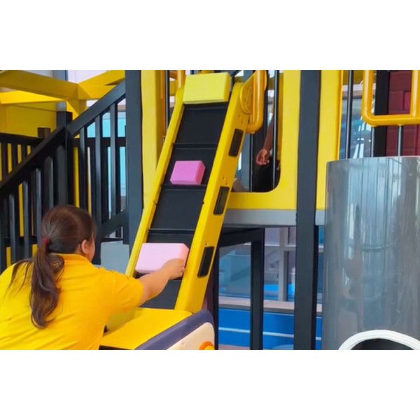 Pretend Play Manufacturer - Moetry Trending Construction Site Equipment