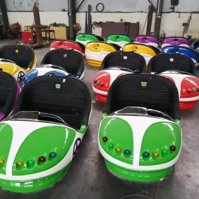 Electric Bumper Car Supplier - Fiberglass with Lights for Home & Adventure Park