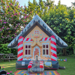 Inflatable Castle Manufacturer - Compact Indoor Design for School Activities