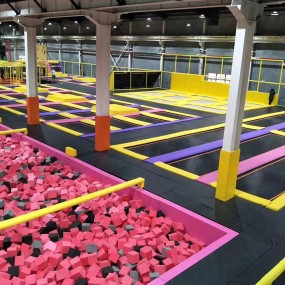 Trampoline Park Supplier - Customise 1000 Sqm Adults Sports Fun