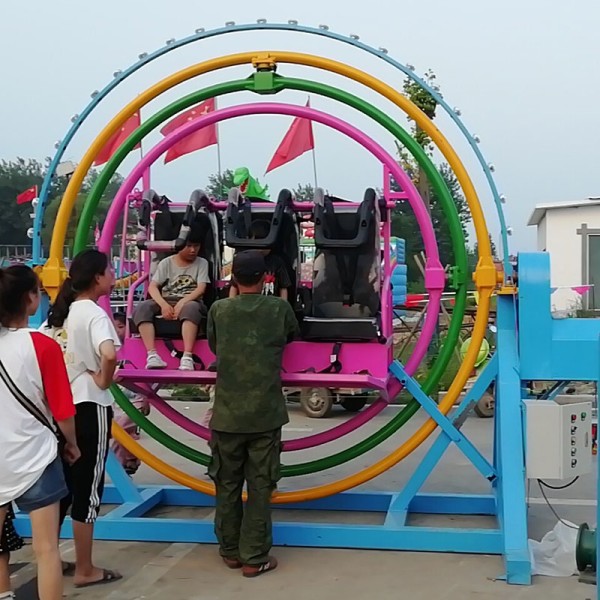Gyroscope Ride Factory - 360 Degree 6 Seats UK Trailer Trainer Chair