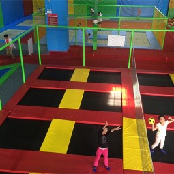 Trampoline Park Factory - Large Indoor Outdoor Amusement Park