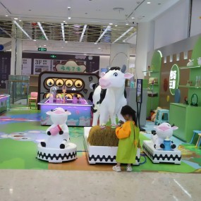Milking Cow Game Supplier - Indoor Farm Theme Experience Device