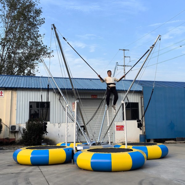Bungee Jumping Center Supplier - Trailer Four-person Commercial Airbag
