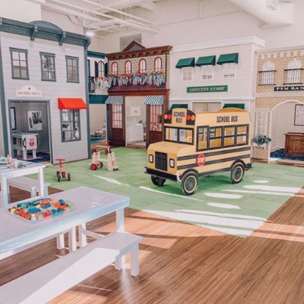 Early Education Supplier - Early Education Toddler Park Mini