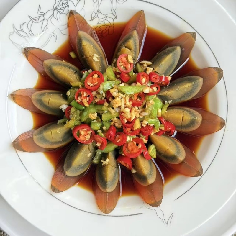 Wholesale White Shell Centry Eggs From China Factory No Pb No Cu Green and Heavy Metals Free Yummy with No Spots