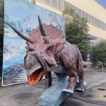 Animatronic Dinosaur Manufacturer - Walking Triceratops Interactive