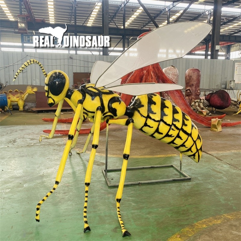 Animatronic Bee Factory - High Quality Realistic Model