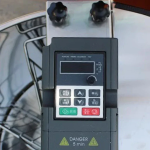 Honey Extractor Manufacturer - 8 Frame 370W Reversible Electric