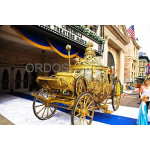 Electric Carriage Supplier - Electric Royal Pumpkin Gold Horse-Drawn