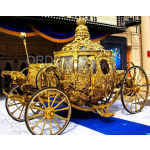 Electric Carriage Supplier - Electric Royal Pumpkin Gold Horse-Drawn