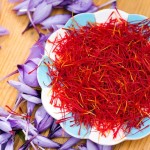 Ausreson Saffron Extract Powder Organic Saffron Supplement 0.4% 3% 10:1 Saffron Extract